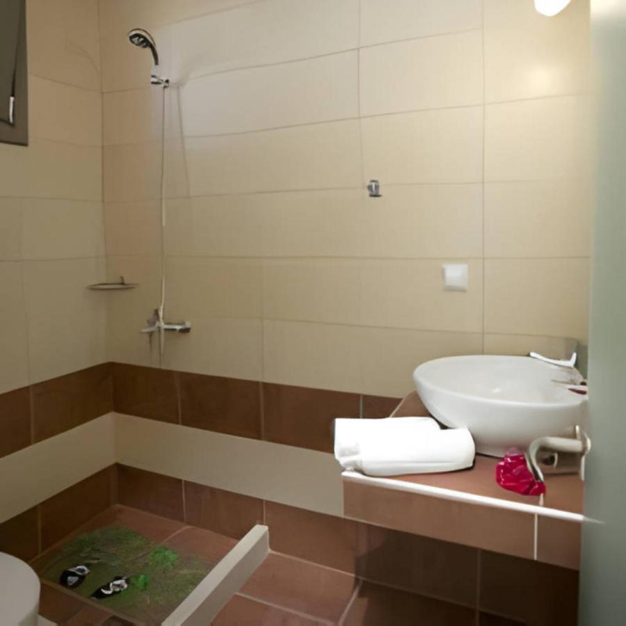 Villa Elista Astris Ngoại thất bức ảnh